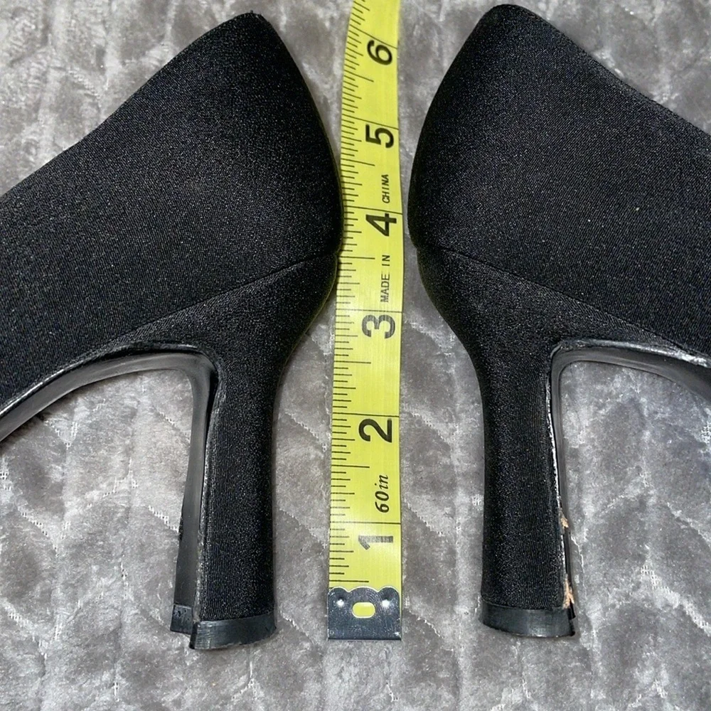 STUART WEITZMAN Black Satin Rhinestone Accents Heels Pumps‎ Sz 6.5.
